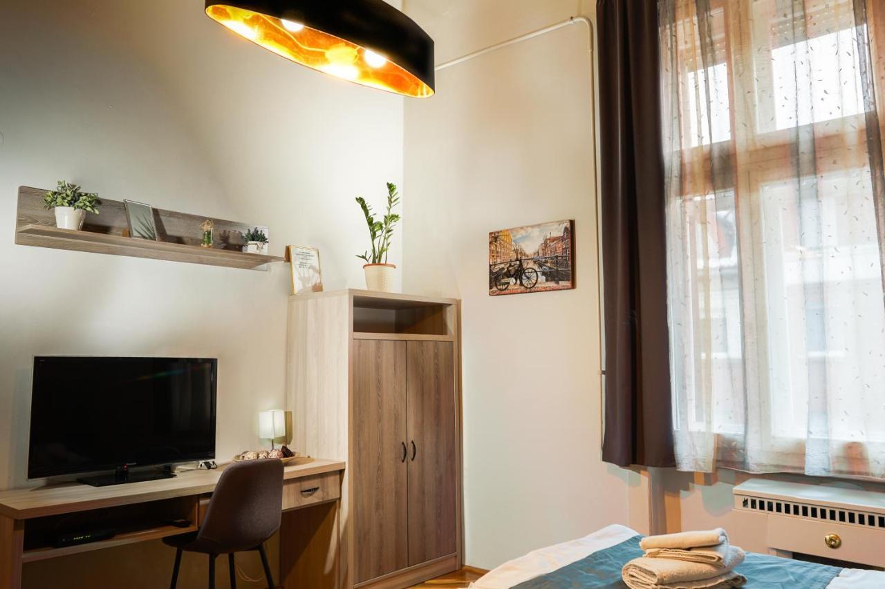 Pasti Central Apartment. Debrecín Exteriér fotografie
