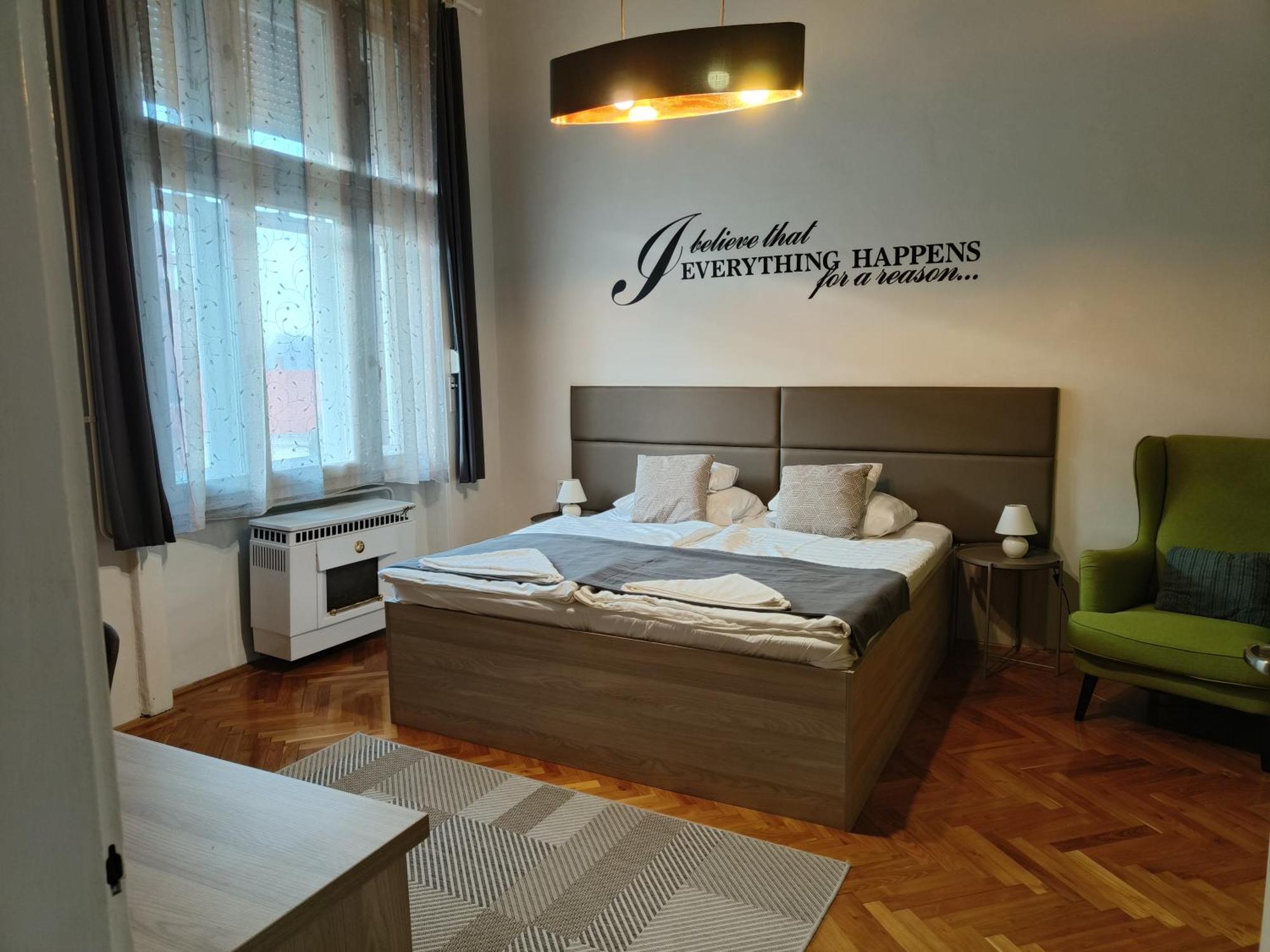 Pasti Central Apartment. Debrecín Exteriér fotografie